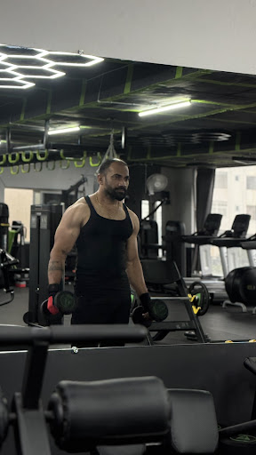 Fitness Club machines.